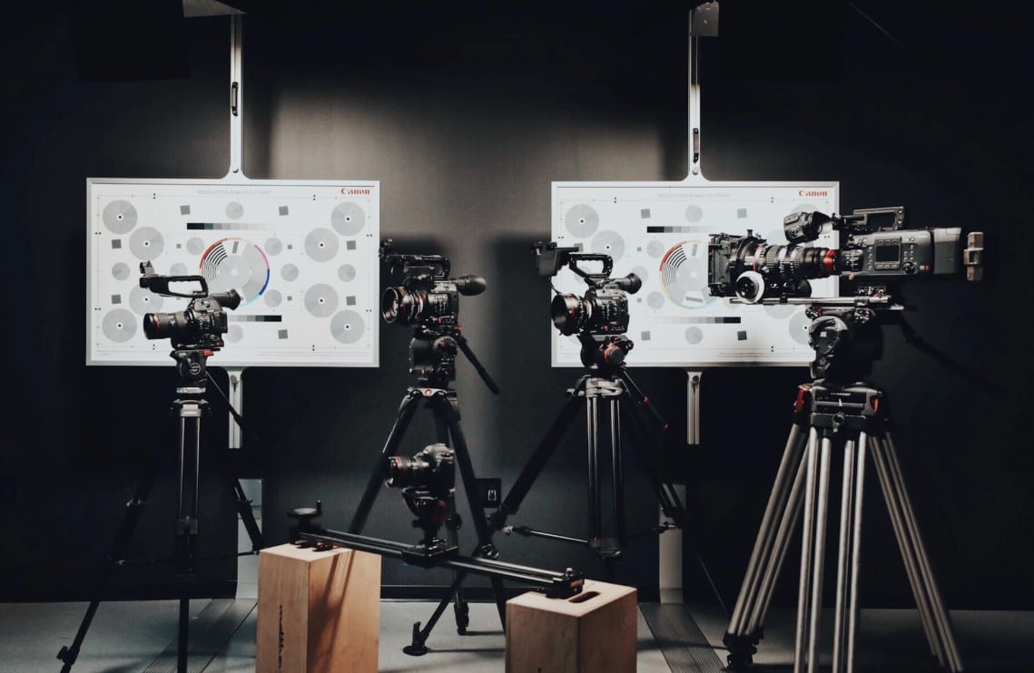 Gode tips til hvordan virksomheder kan forbedre videokvaliteten med en tripod