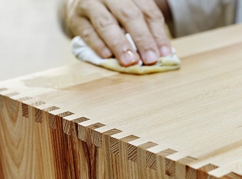 Holdbart inventar i dansk design til virksomheden